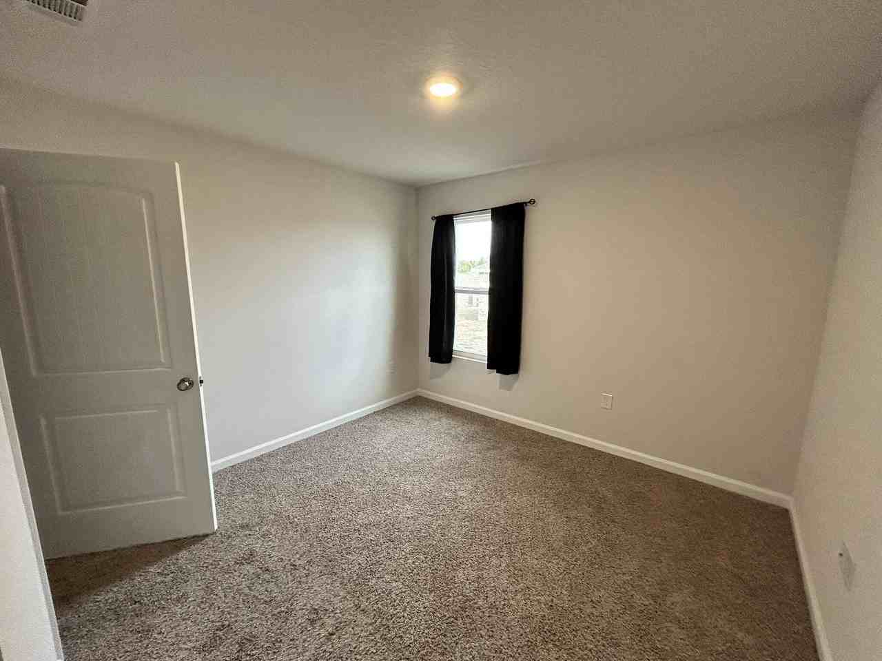 3293 Chappelwood Dr - Photo 6 of 19