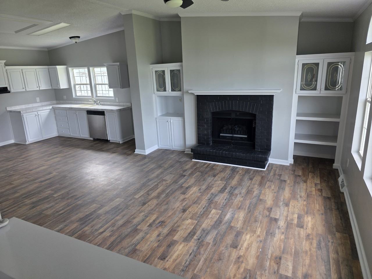 1527 Haymount Rd - Photo 3 of 31