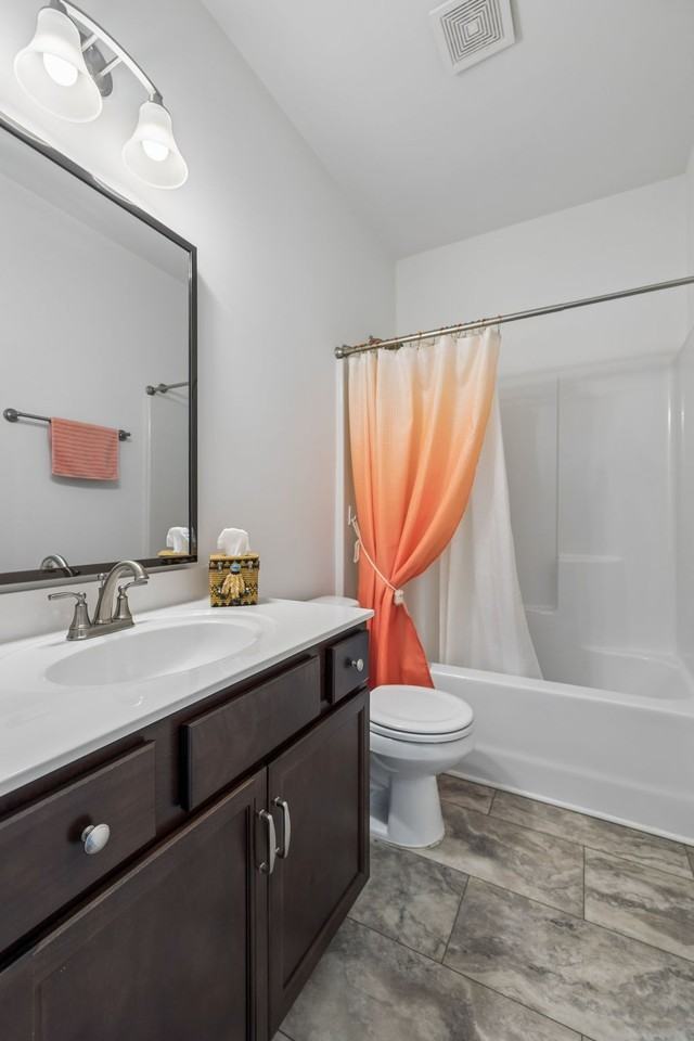 366 Triple Crown Cir - Photo 2 of 13
