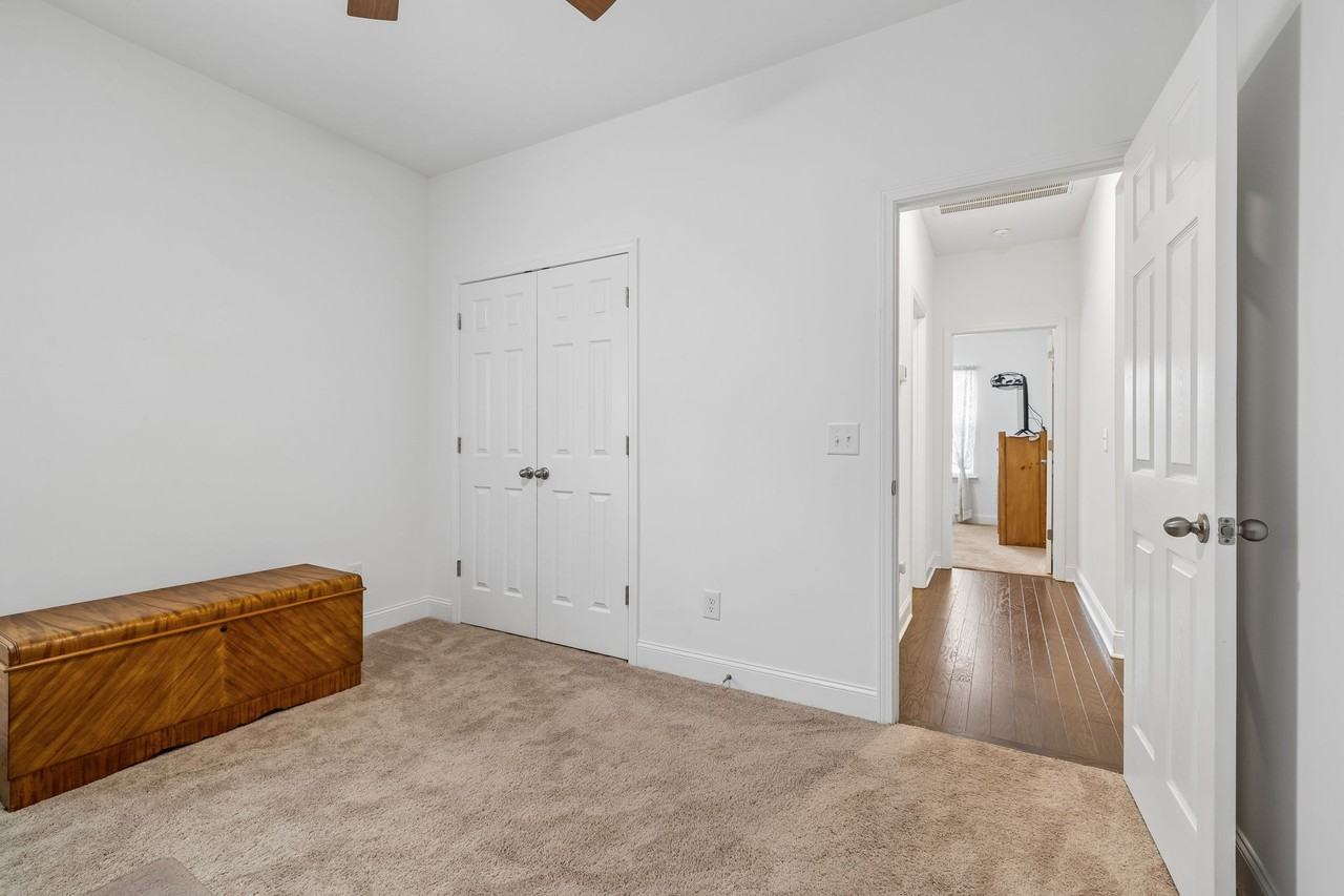 366 Triple Crown Cir - Photo 6 of 13
