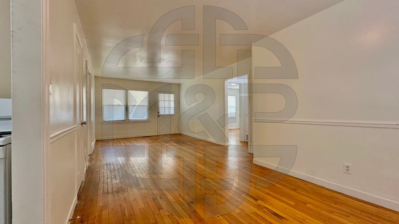 3615 Oneida St - Photo 7 of 18