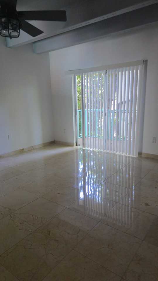 1777 Michigan Ave #203 - Photo 4 of 4
