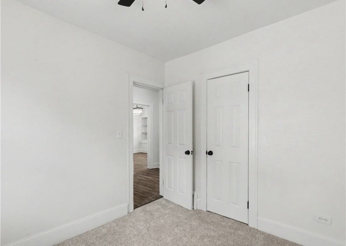 10922 Sandusky Ave - Photo 3 of 23