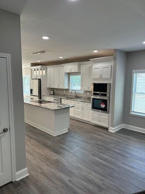 222 Taylor Cir - Photo 2 of 15