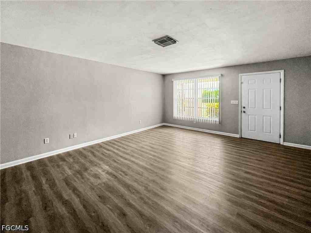 4511 Se 5th Pl #A - Photo 5 of 27