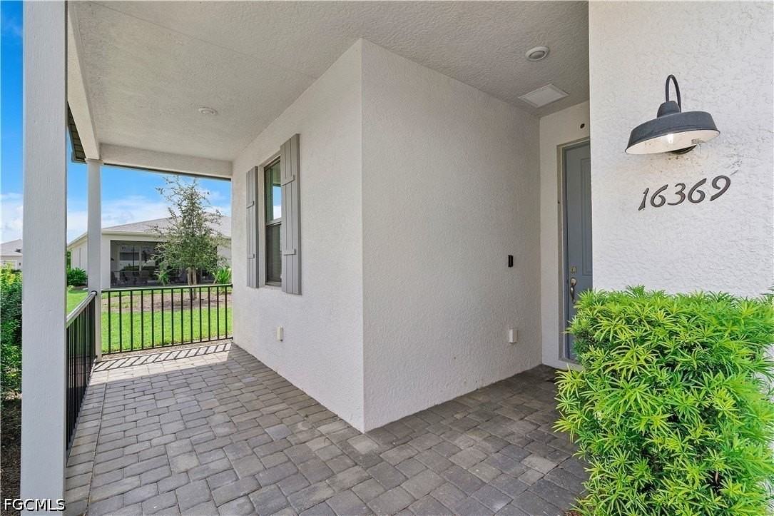 16369 Palmetto St - Photo 2 of 47