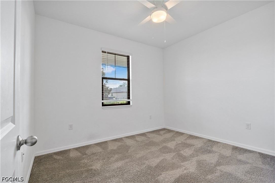 16369 Palmetto St - Photo 5 of 47