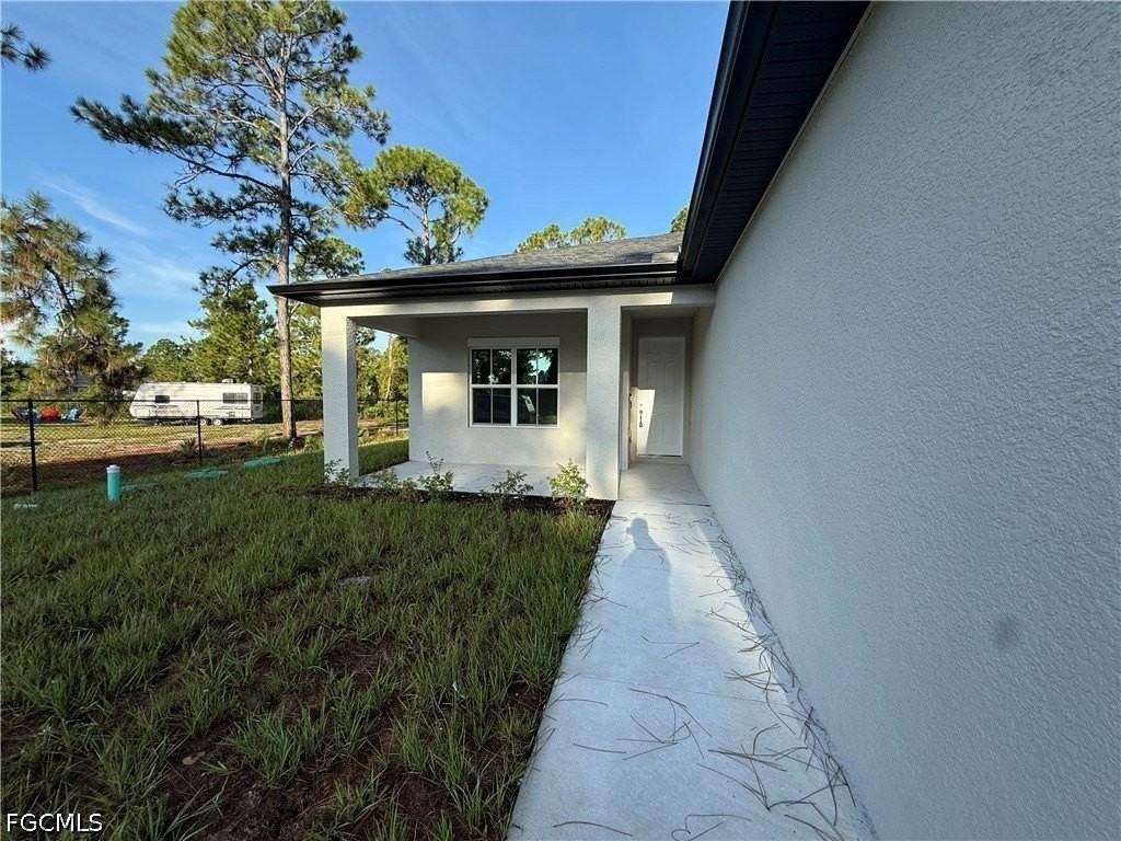 1030 Green Field St - Photo 5 of 29