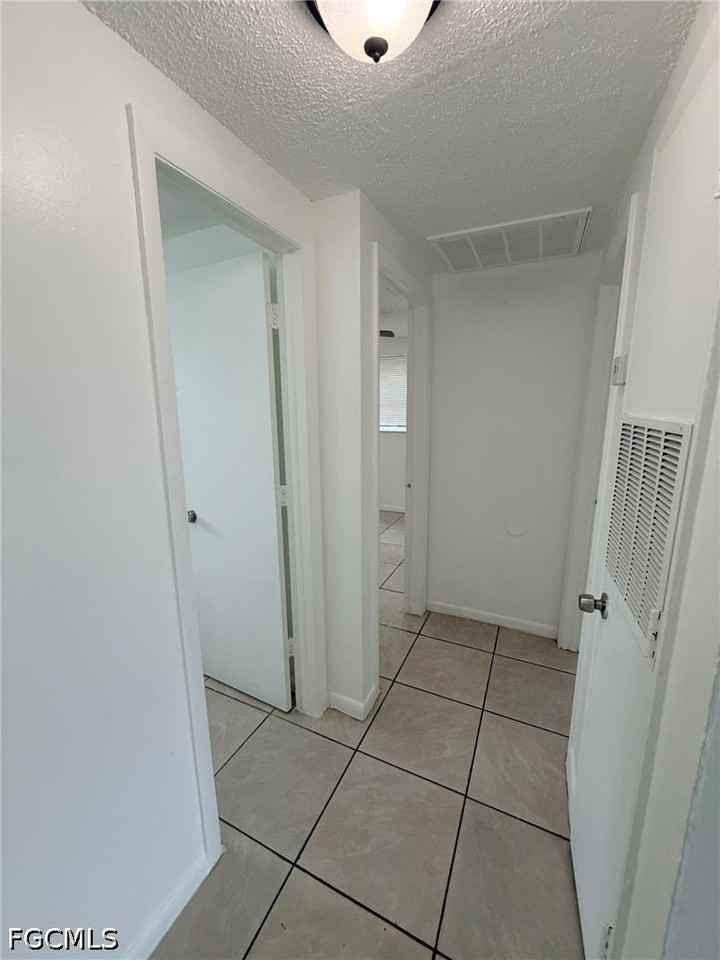 286 Lowell Ave #286 - Photo 3 of 19