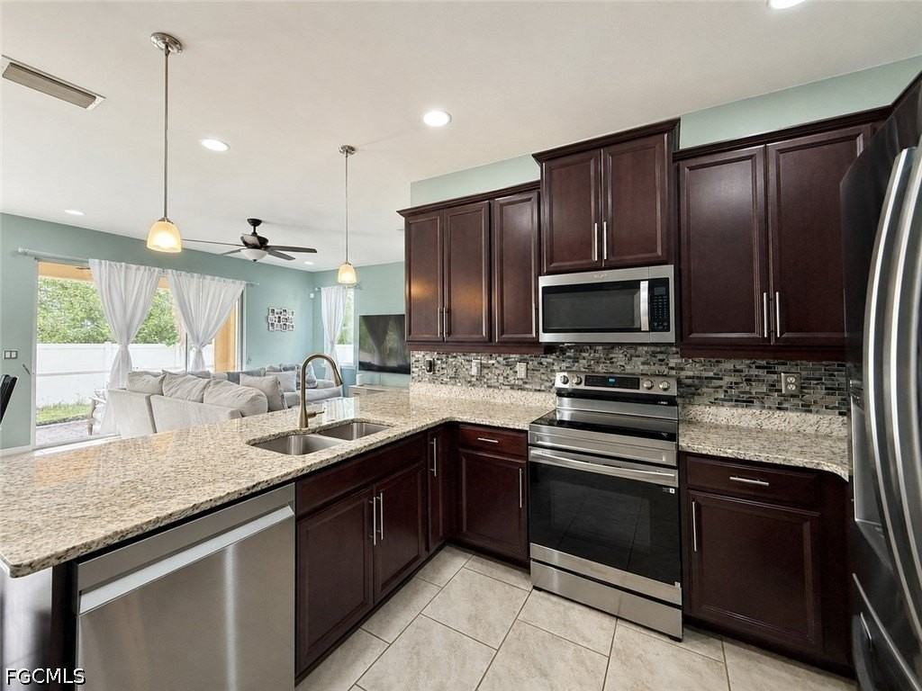 3764 Tilbor Cir - Photo 5 of 24