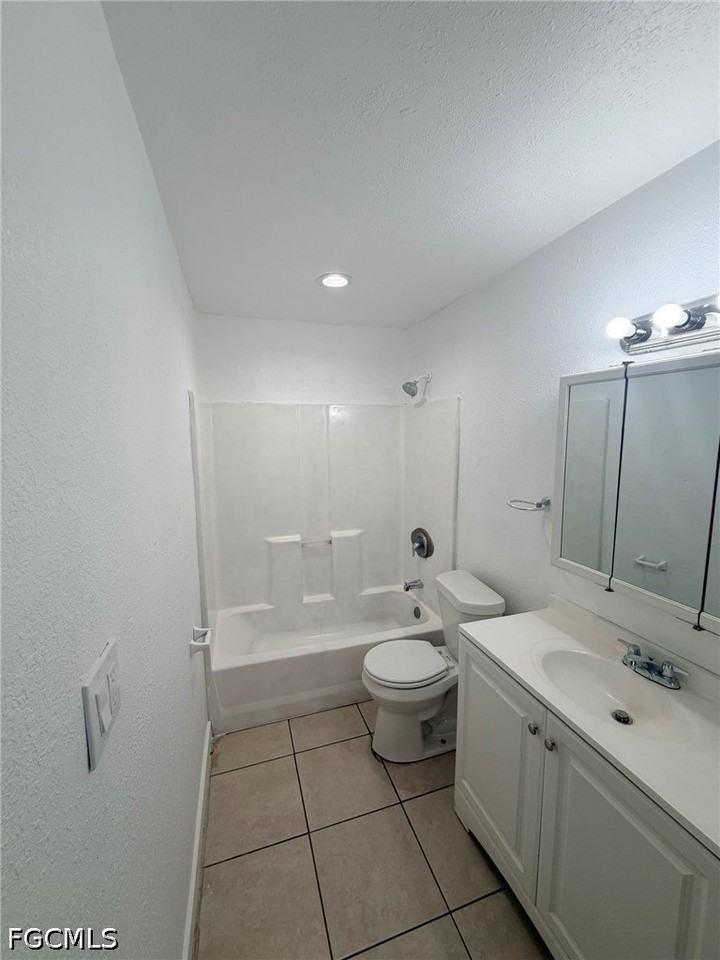 11431 Char Ann Dr #2 - Photo 7 of 8