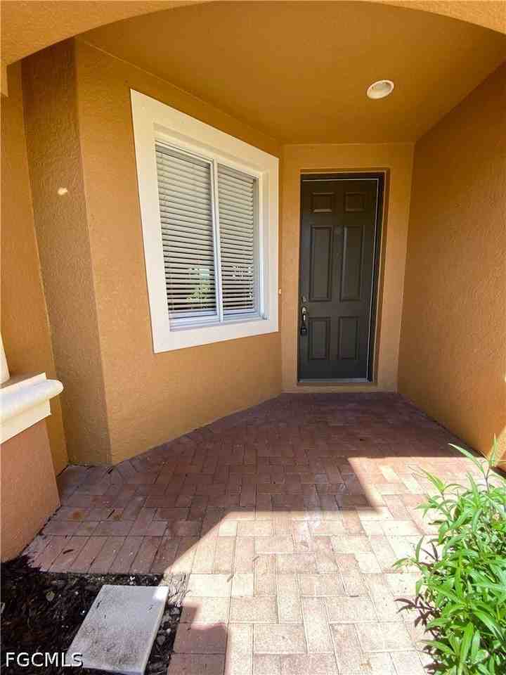 3359 Dandolo Cir - Photo 3 of 41