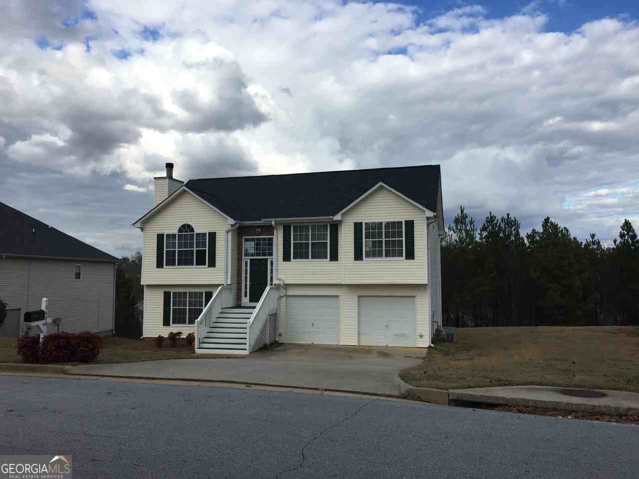 10600 Redbud Ln - Photo 2 of 19