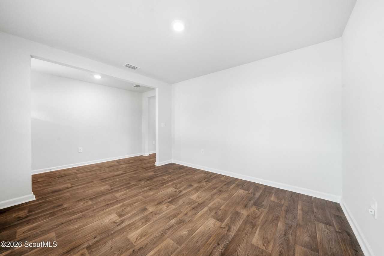 58 Autumns Wood Dr - Photo 4 of 48