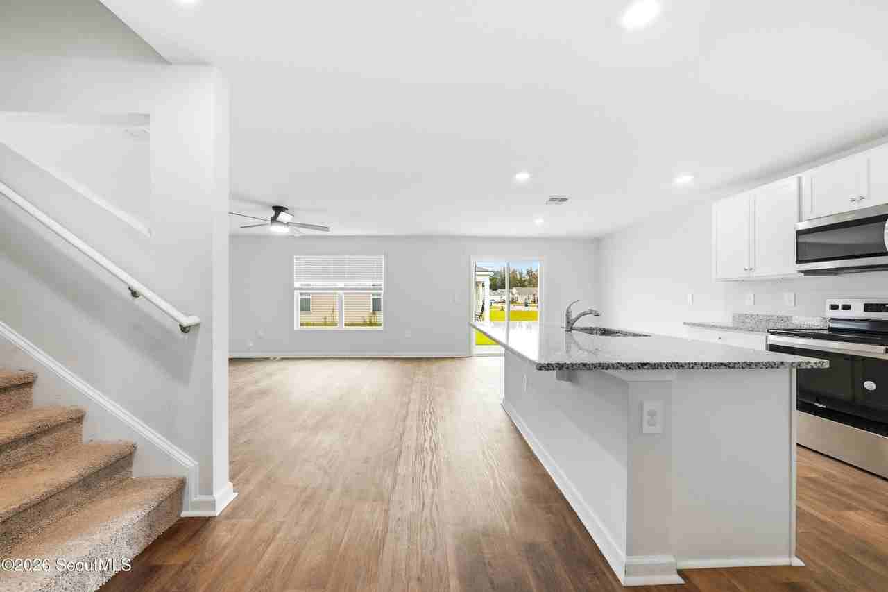 58 Autumns Wood Dr - Photo 5 of 48