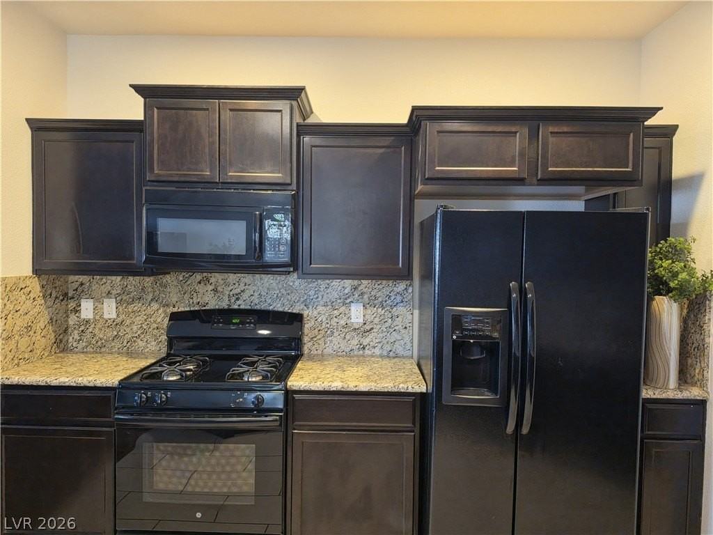2880 Sparkling Sea St - Photo 4 of 11