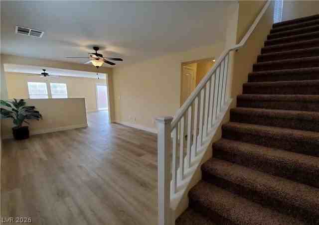 8775 Autumn Teal Ave - Photo 2 of 23