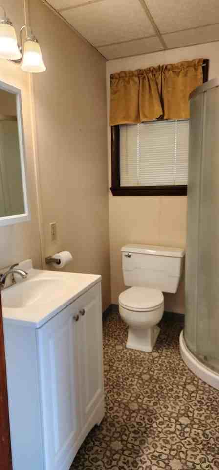 703 Hopkins St - Photo 7 of 40