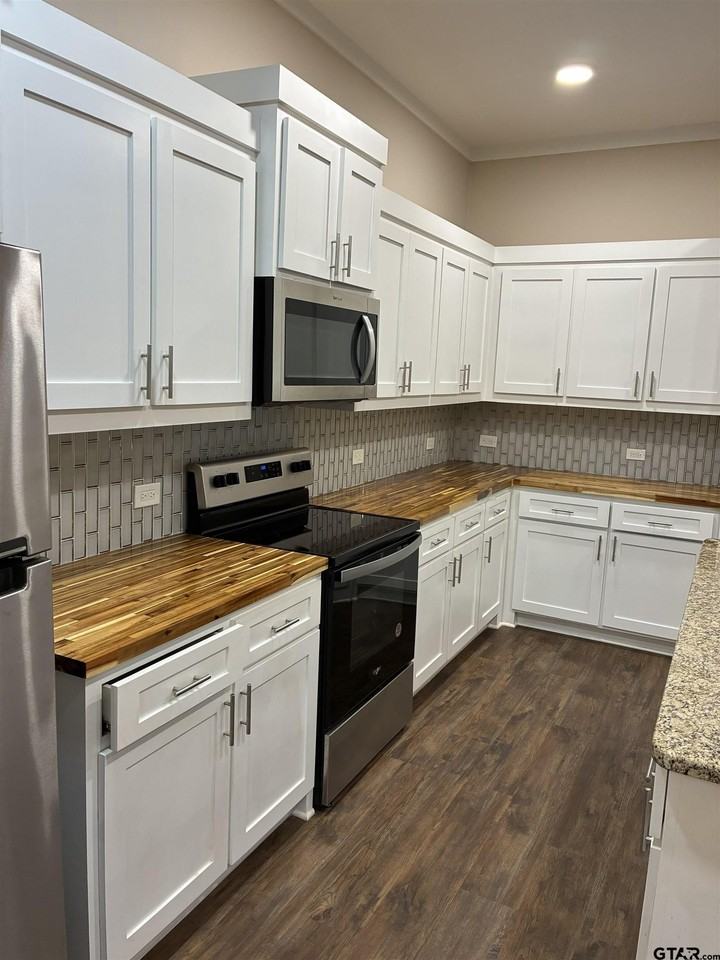 1109 W Front St - Photo 5 of 22