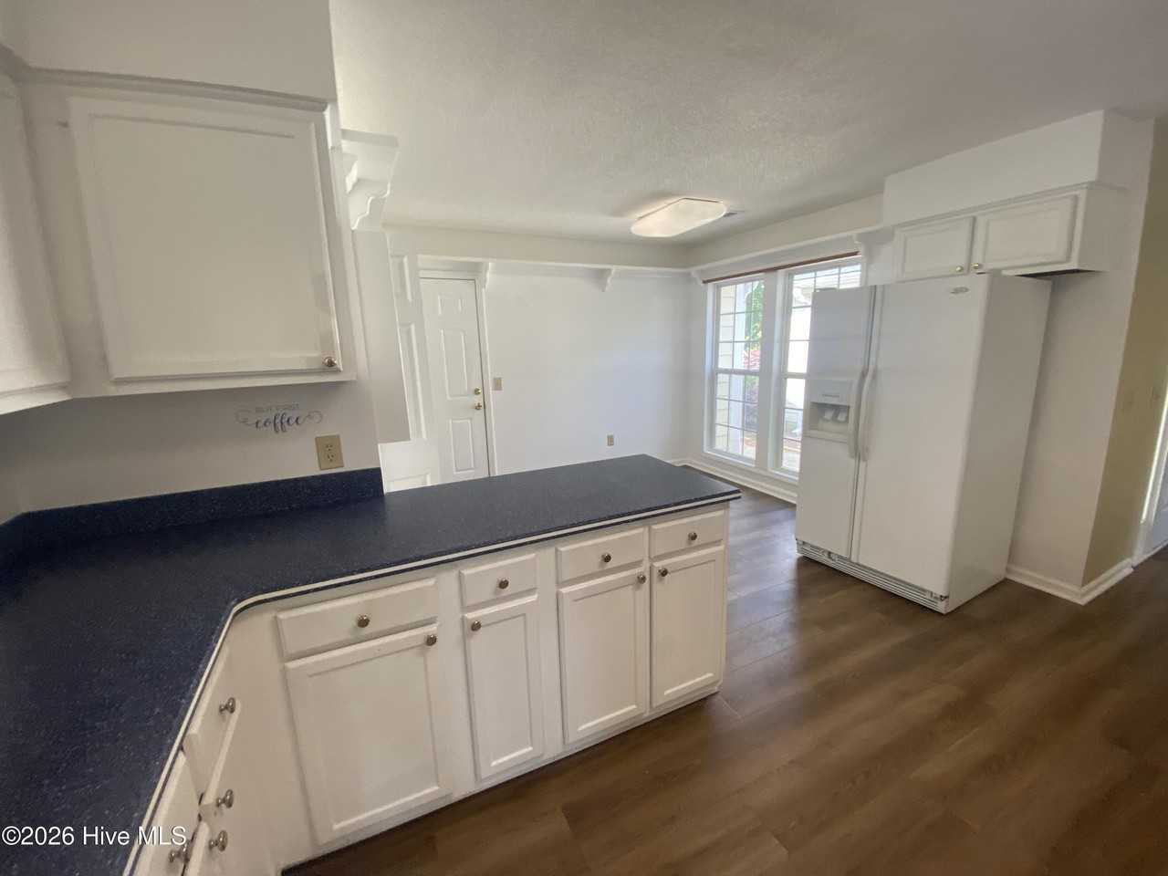 4310 Oneal Pl - Photo 6 of 48