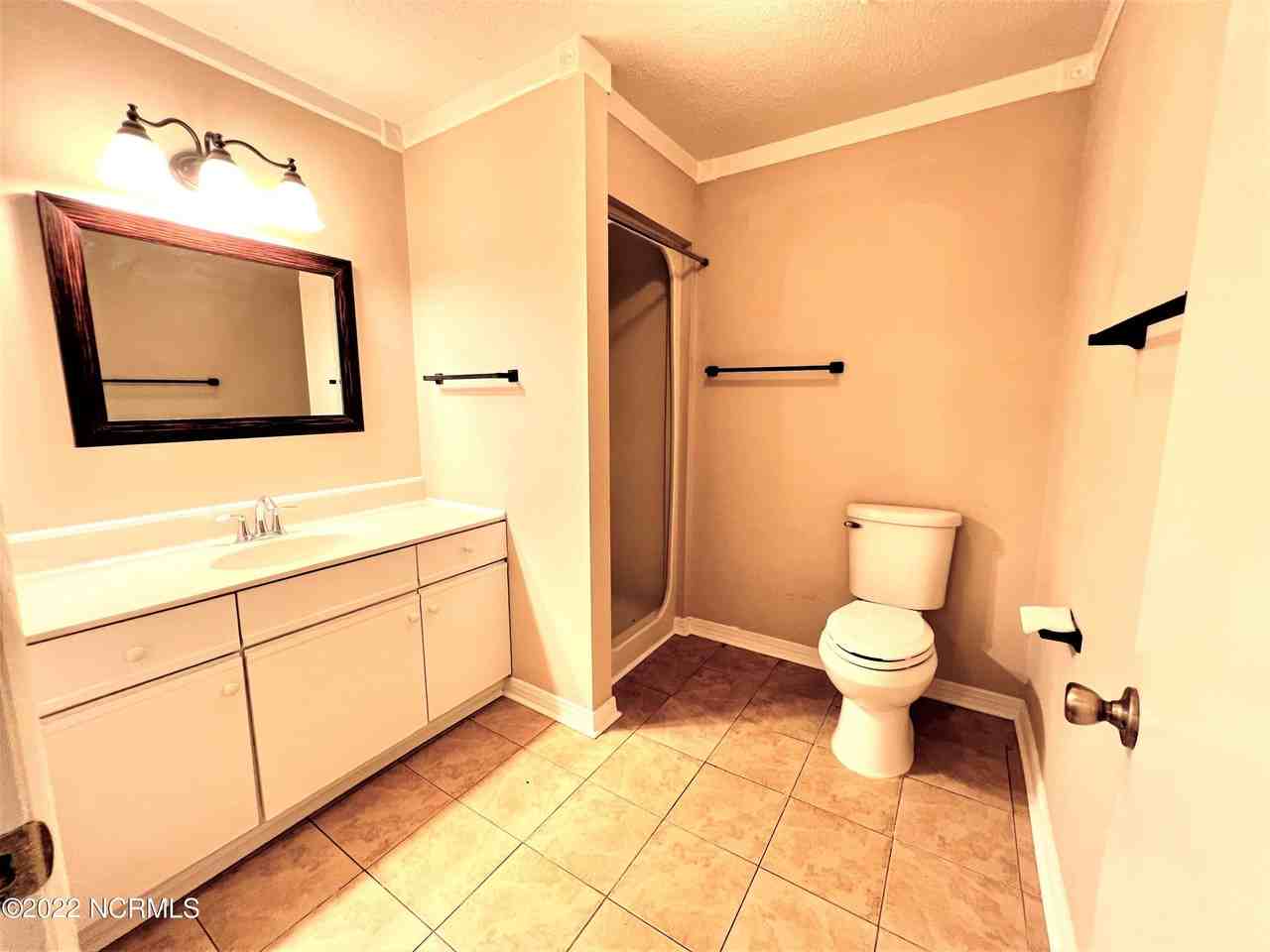 724 Azalea Dr #447 - Photo 7 of 9