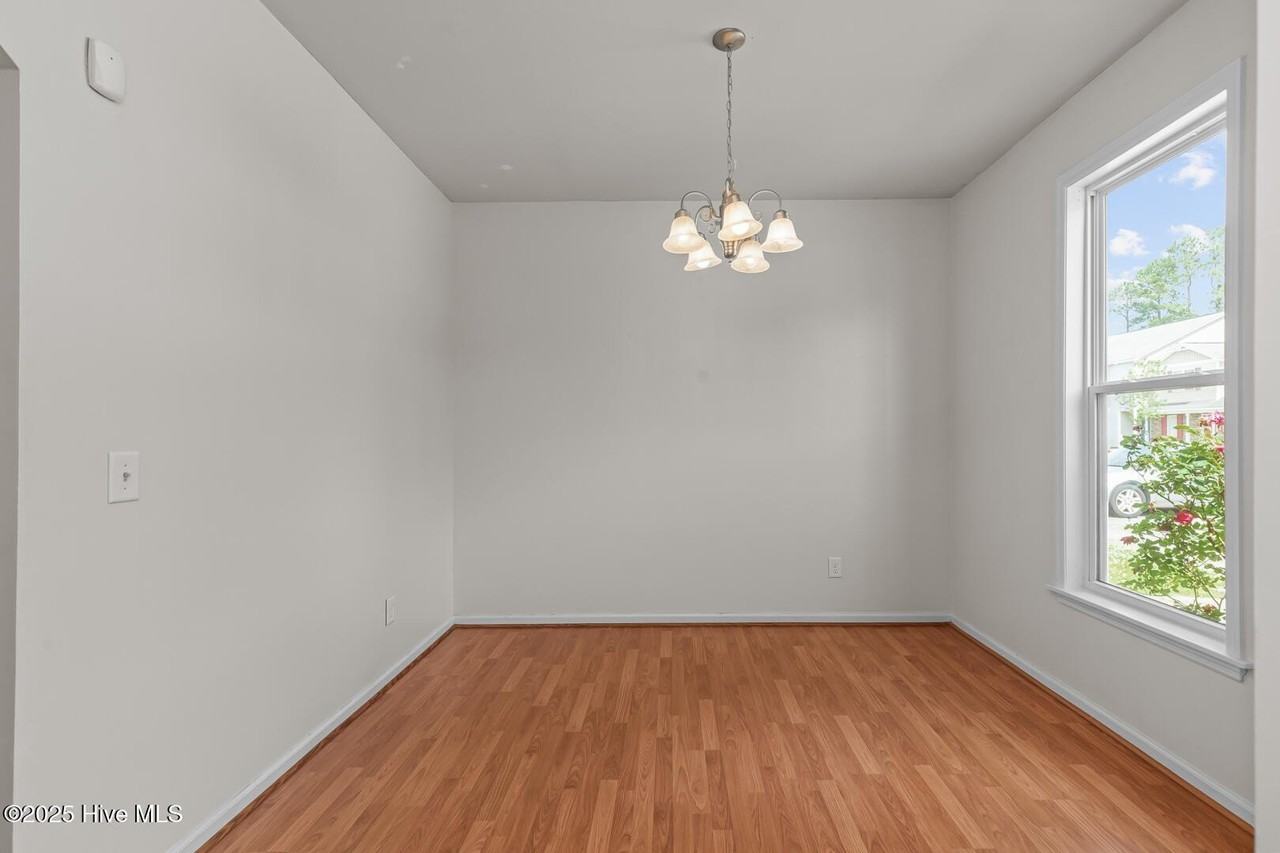 261 Caldwell Loop - Photo 6 of 38