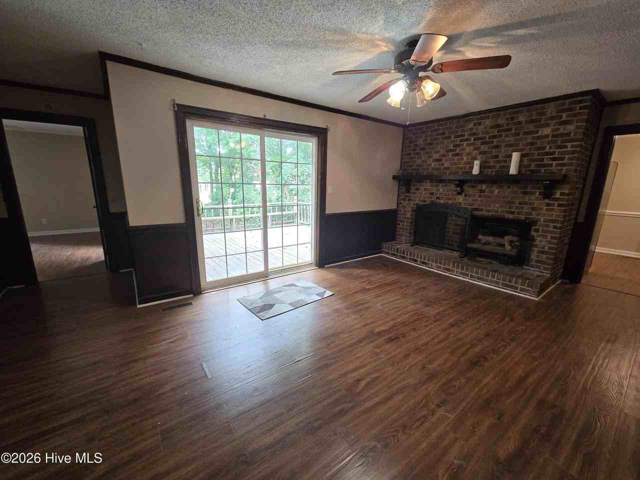115 Heritage St - Photo 7 of 22