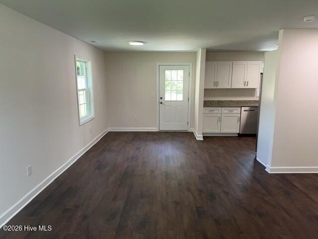 1402 Hazel Ave - Photo 7 of 13