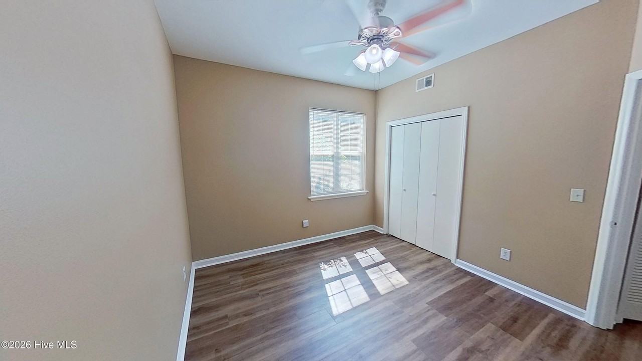 4230 Wilshire Blvd #106 - Photo 7 of 17