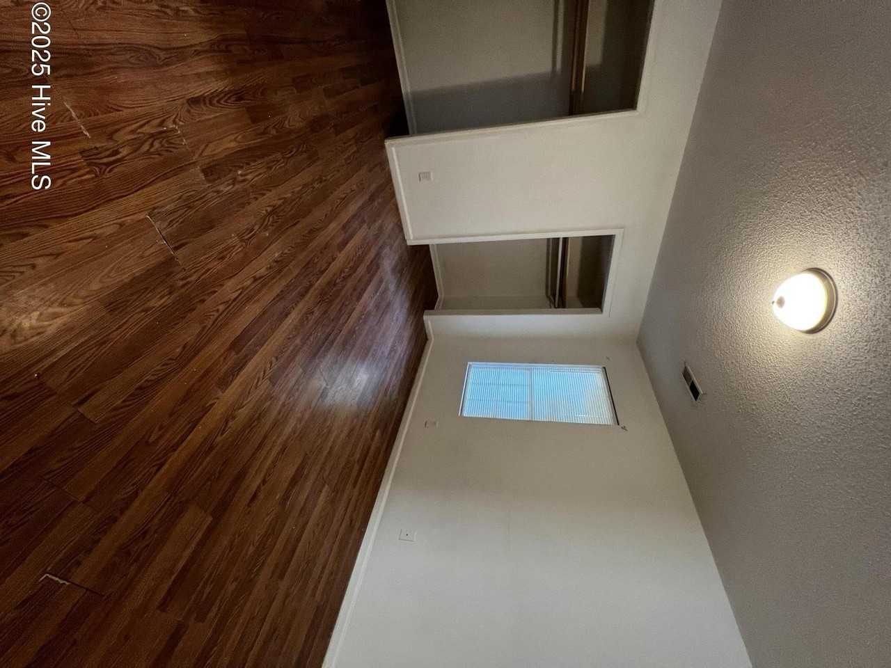 3720 Prices Ln - Photo 5 of 11