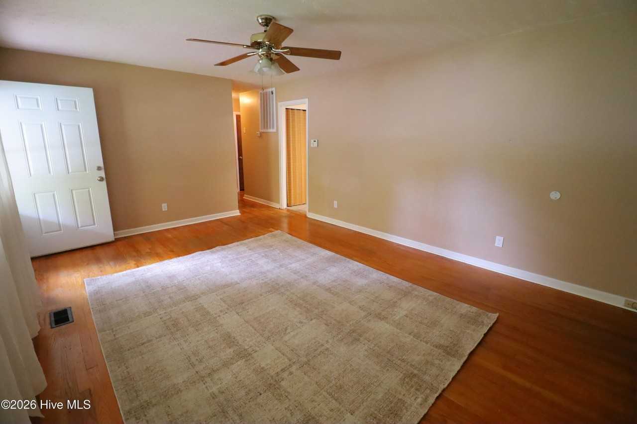 907 Gum Branch Rd - Photo 7 of 33