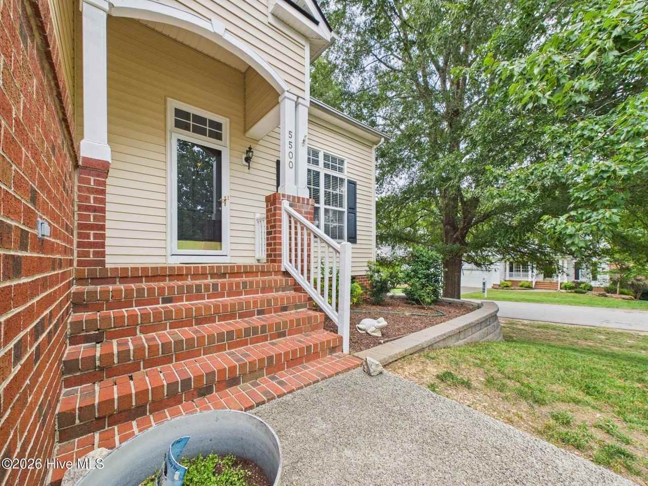 5500 Yates Garden Ln - Photo 5 of 50