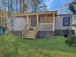 featured image of 4672 Eisenview Dr