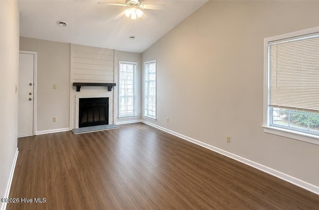 721 Varsity Dr - Photo 3 of 10