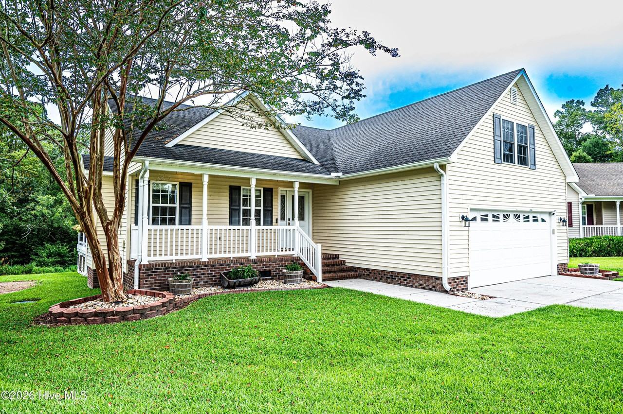 211 Canterwood Ln - Photo 2 of 25