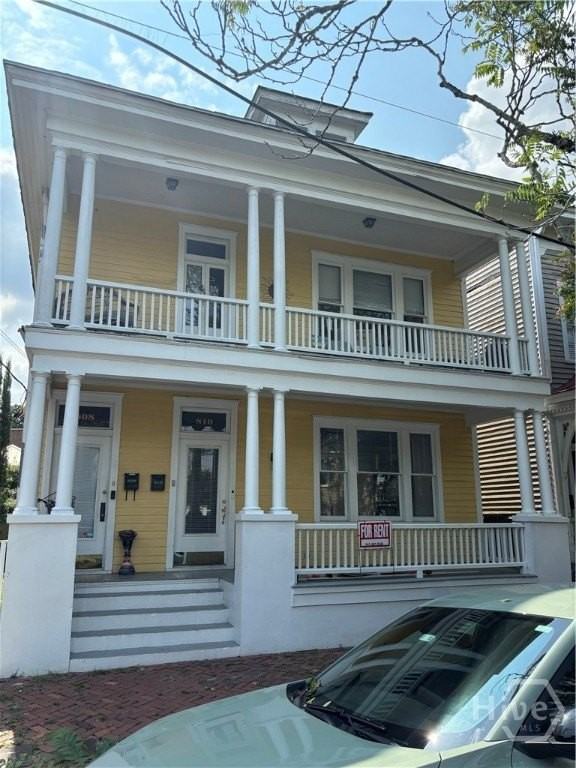 810 Barnard St - Photo 2 of 19