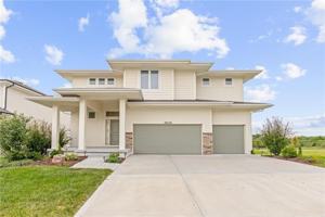 featured image of 18228 Earnshaw St
