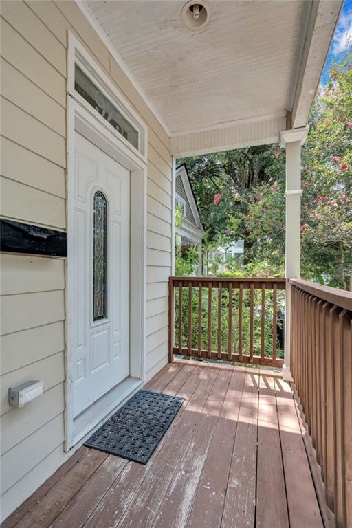 925 Hillary St - Photo 4 of 29
