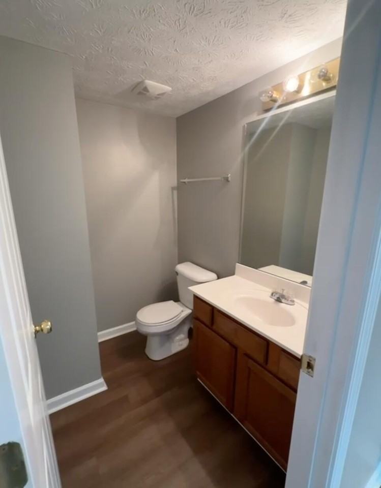 244 Simba Way - Photo 4 of 15