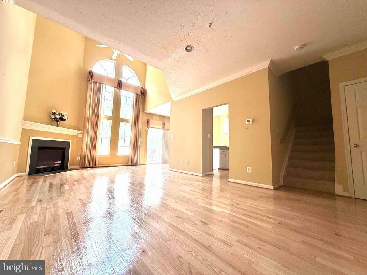 3306 Woodspring Dr - Photo 2 of 12