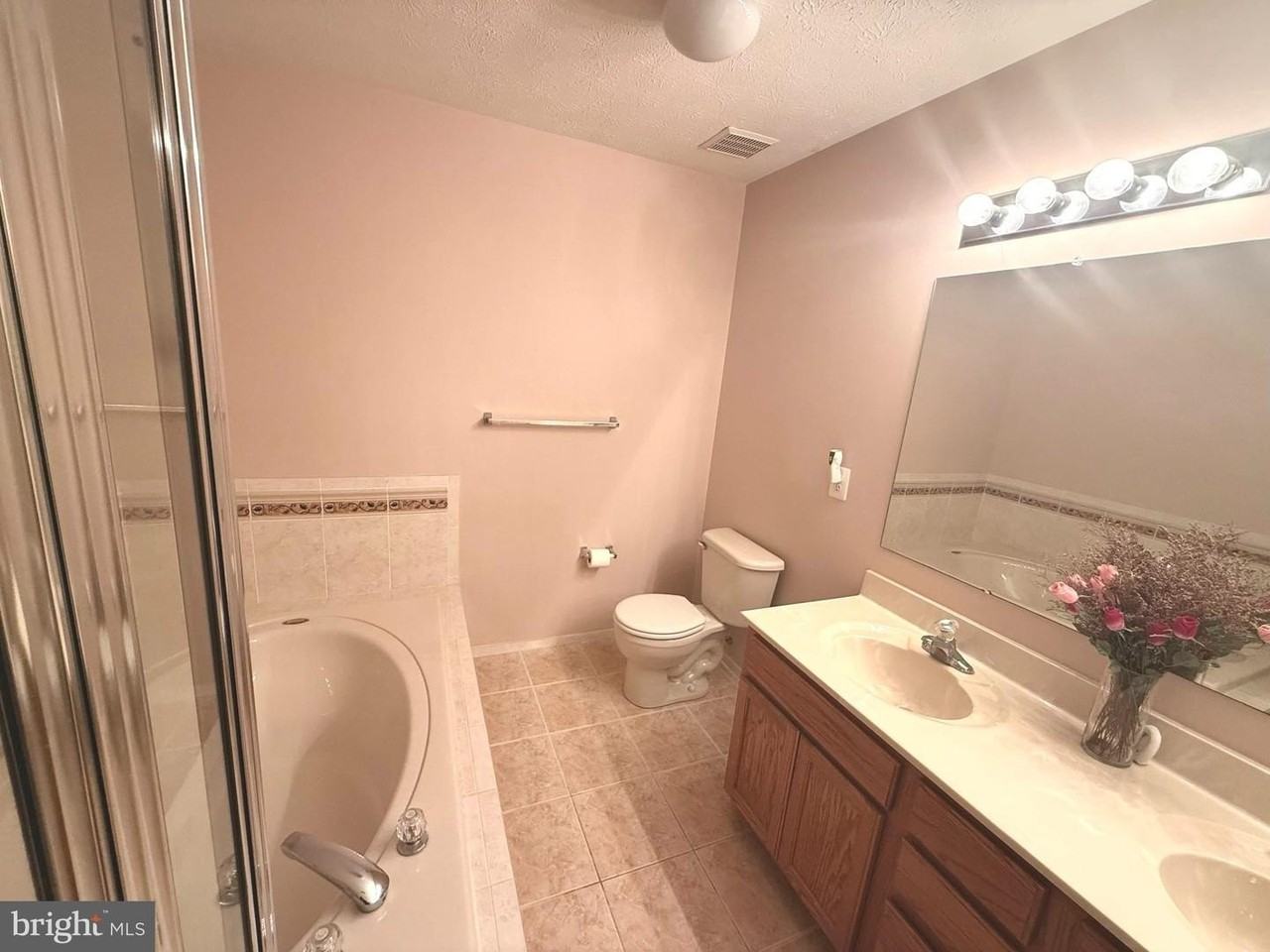 3306 Woodspring Dr - Photo 7 of 12