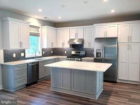 307 Charles St - Photo 1 of 1