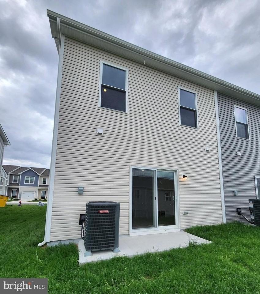 115 Cramsford St - Photo 2 of 20