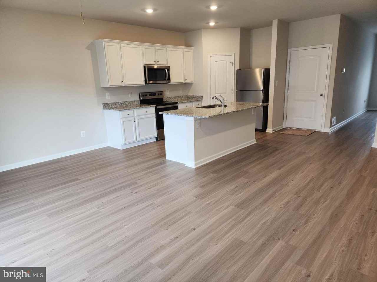 115 Cramsford St - Photo 5 of 20