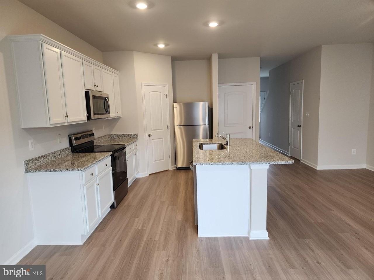 115 Cramsford St - Photo 6 of 20