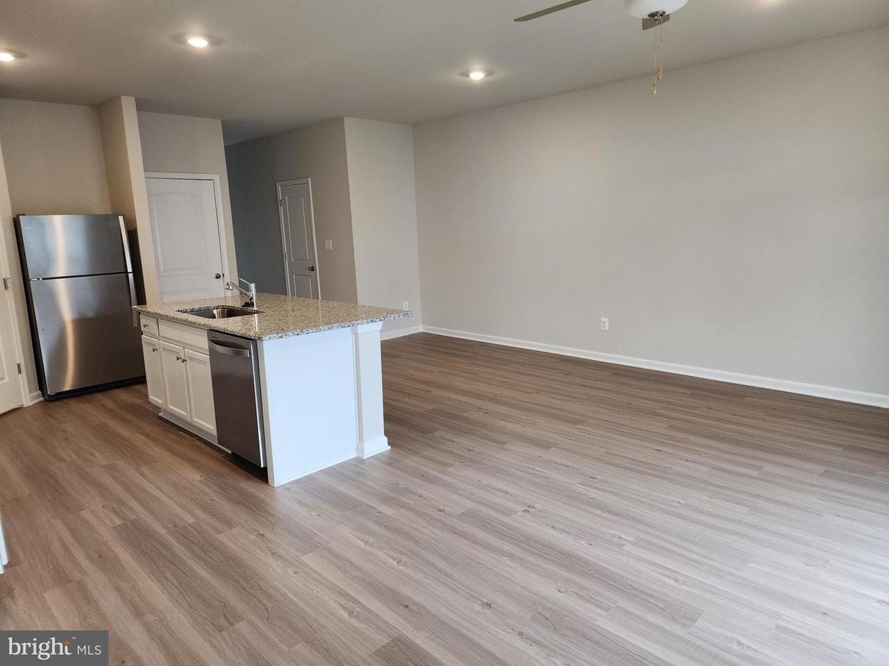 115 Cramsford St - Photo 7 of 20