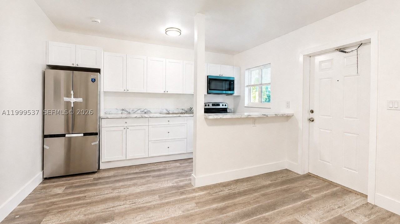 5549 Ne Miami Ct #1 - Photo 2 of 14