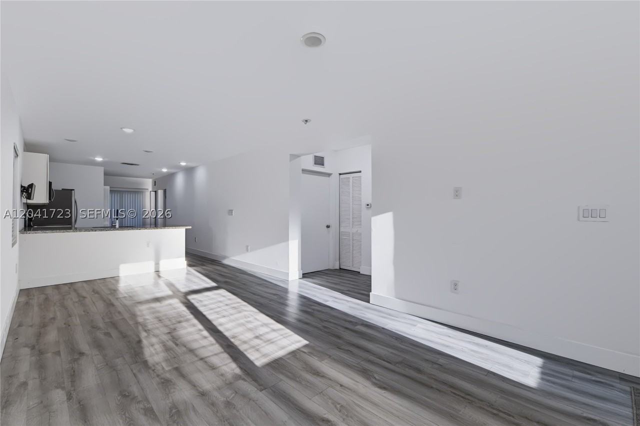 7777 Nw 8th Ct #A - Photo 5 of 23