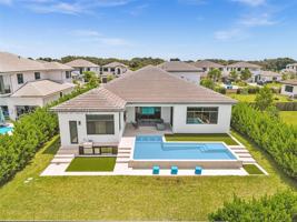 featured image of 5765 Sw 104th Ter
