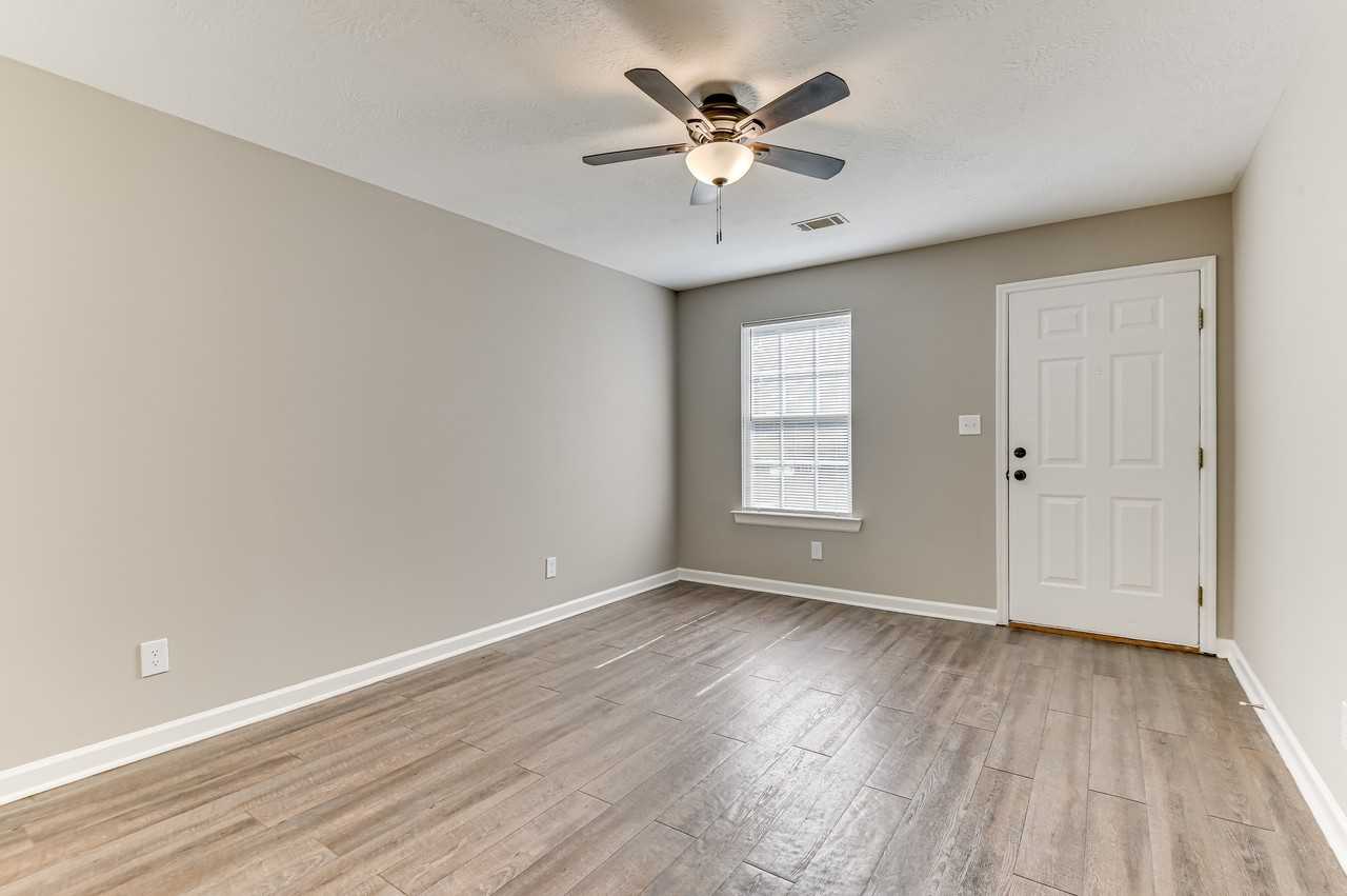 1718A Hicks St #A - Photo 5 of 25
